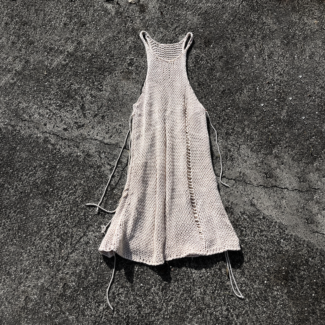 KNITTED DRESS