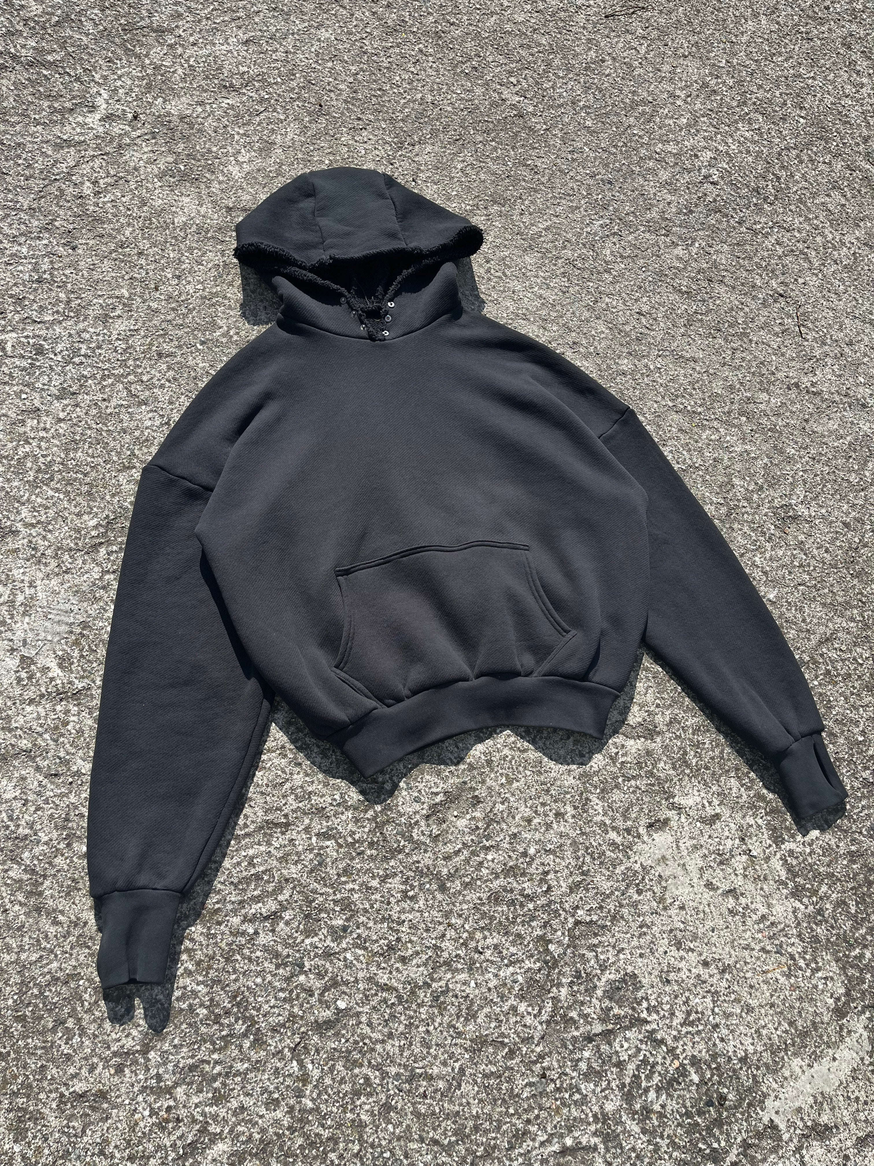 REVERSE HOODIE