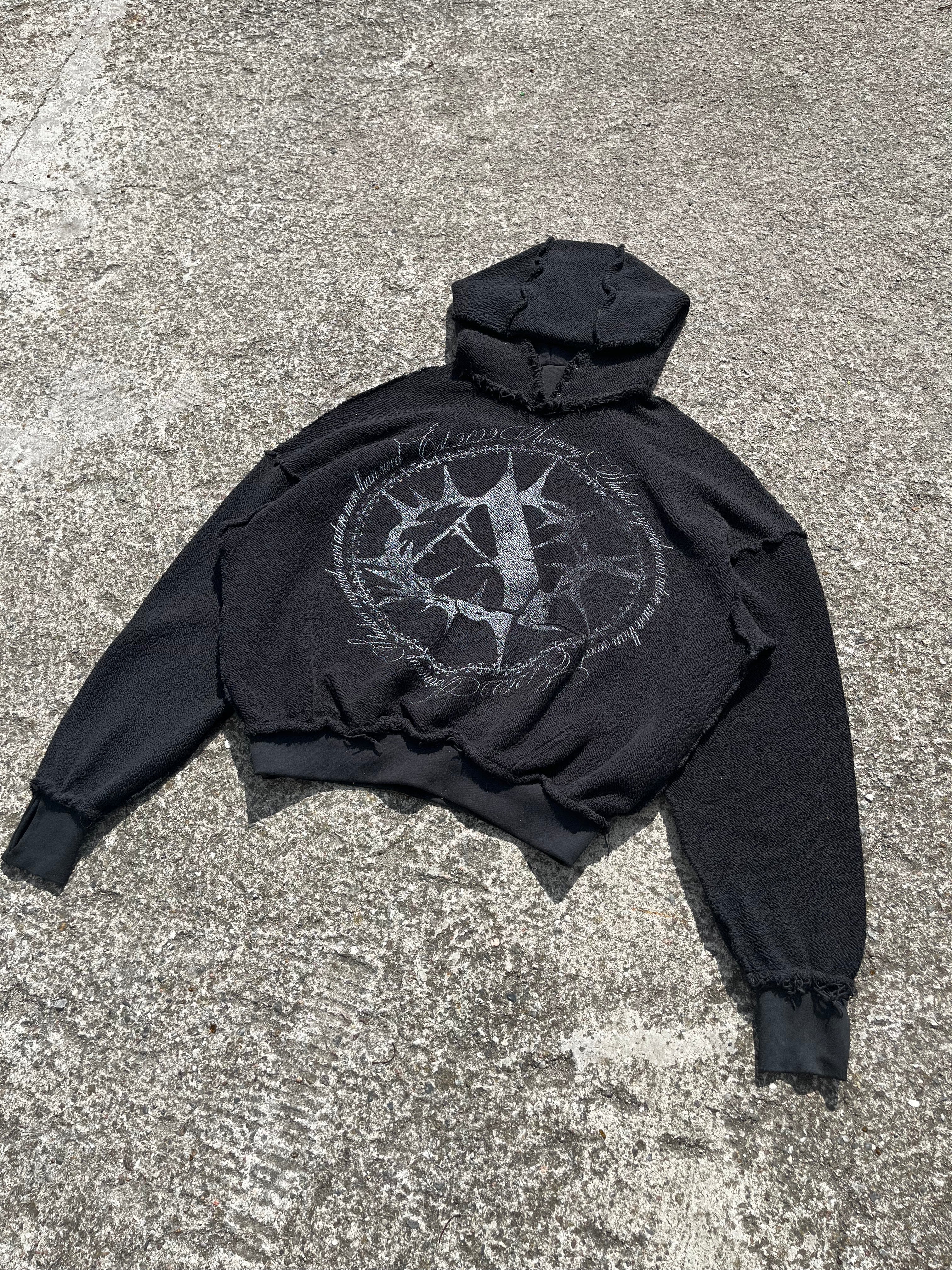 REVERSE HOODIE